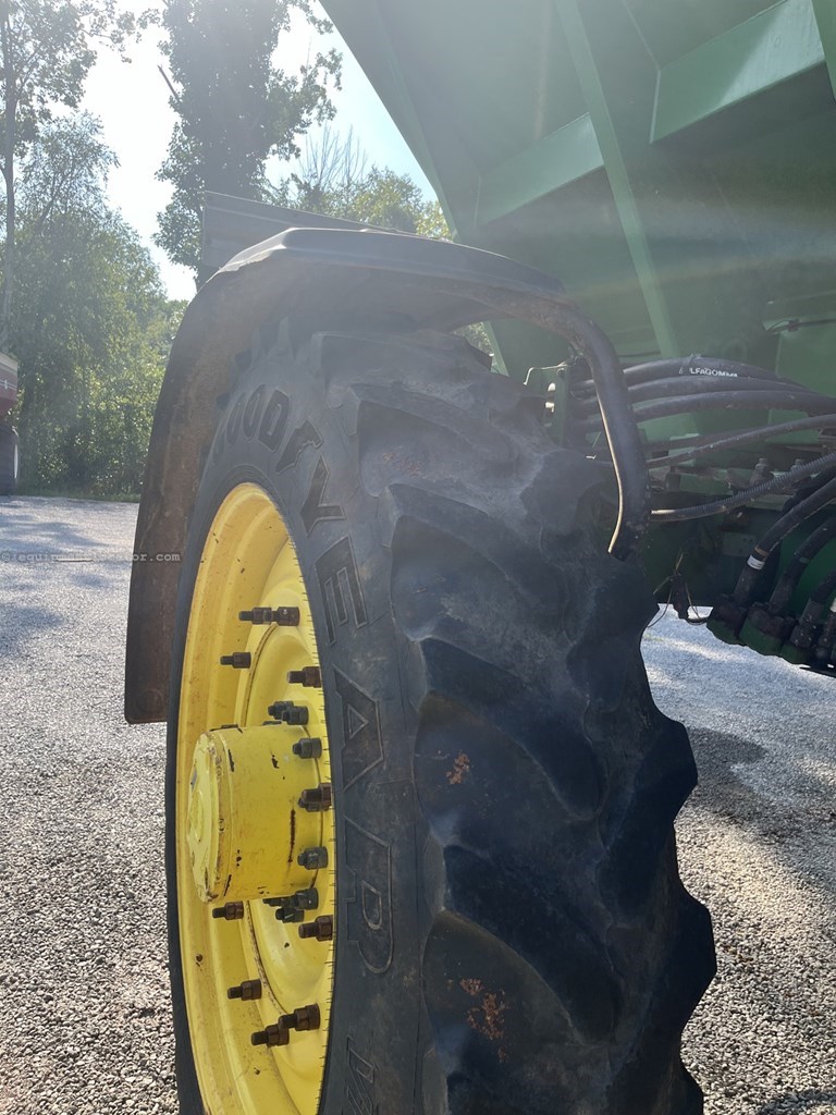 2021 John Deere R4045 Image 12
