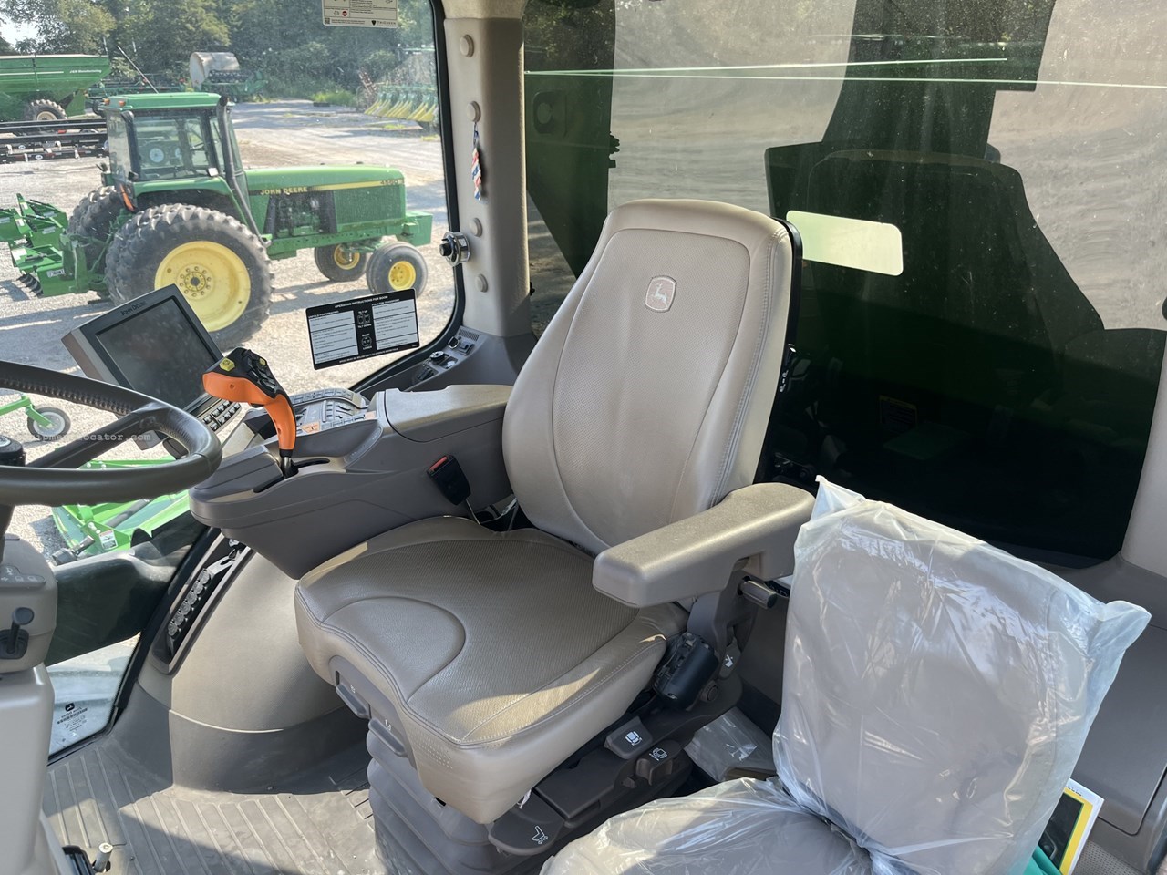 2021 John Deere R4045 Image 20