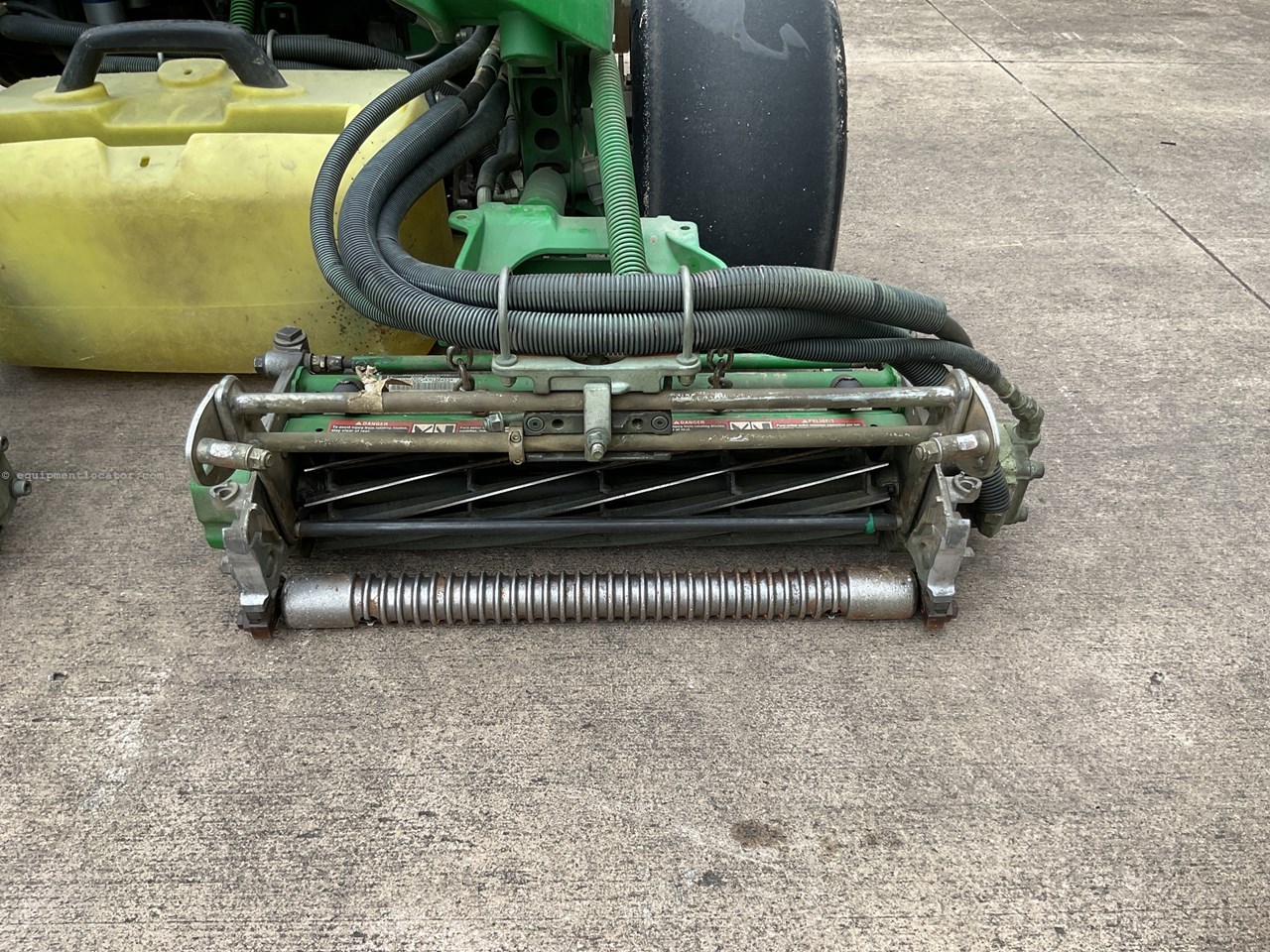 2020 John Deere 2700 Image 8