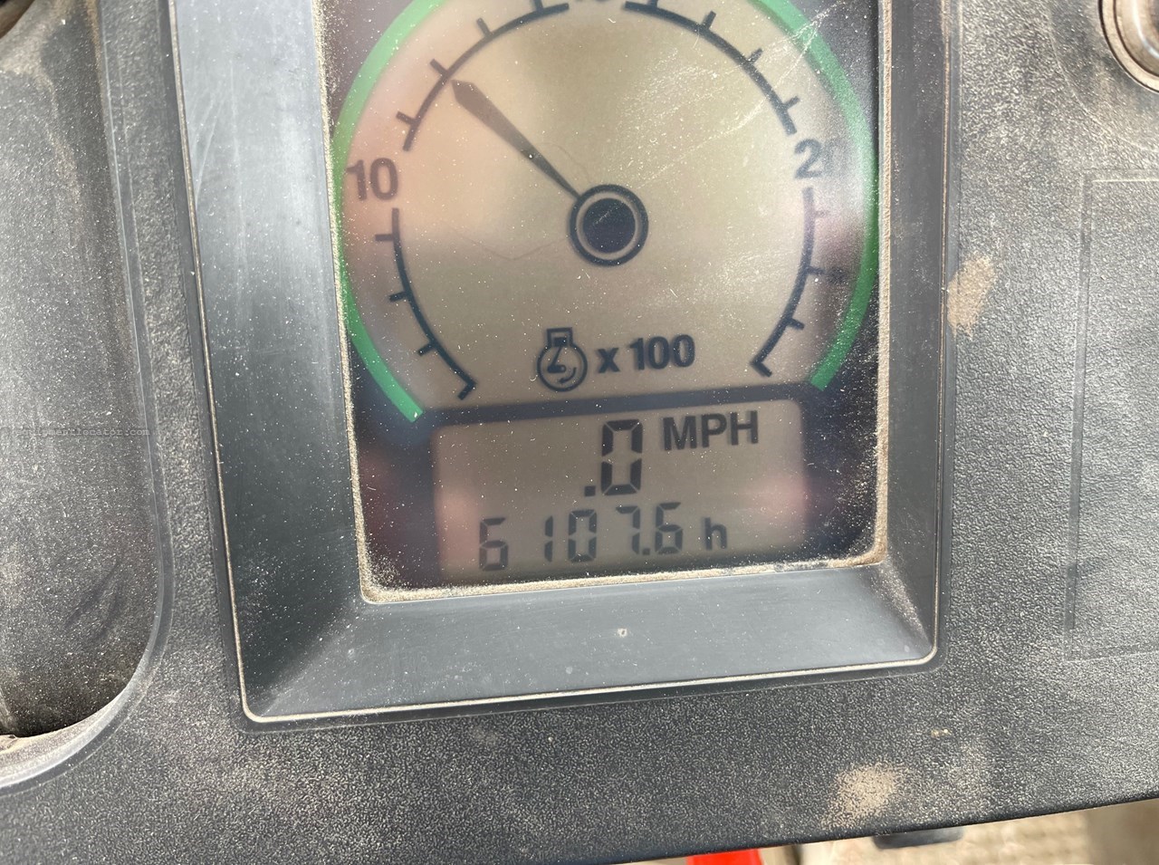 1990 John Deere 4555 Image 18