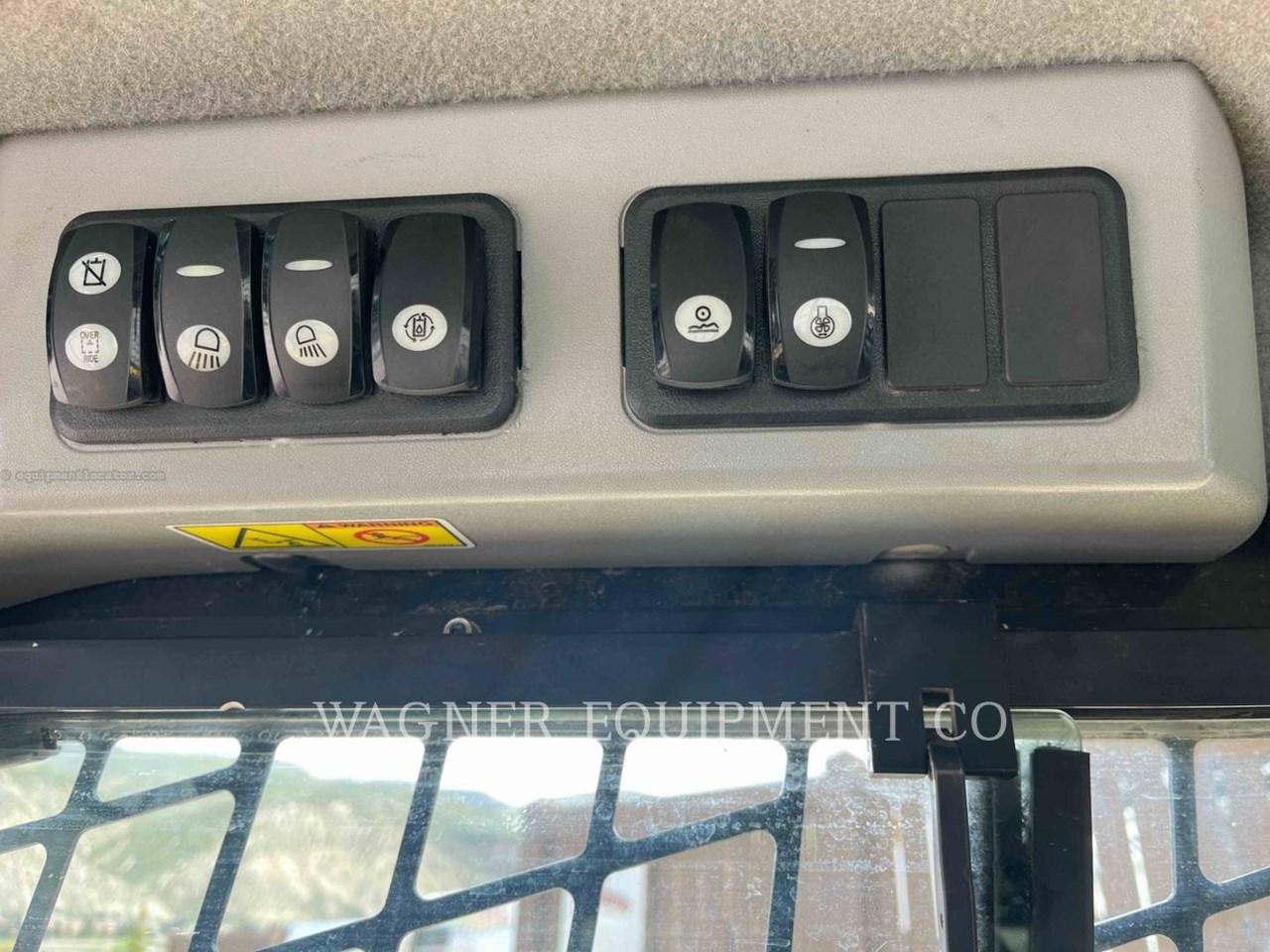 2016 Caterpillar 299D XHPHF Image 10