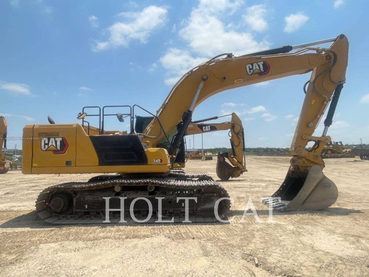 2023 Caterpillar 340 10 TC Image 2