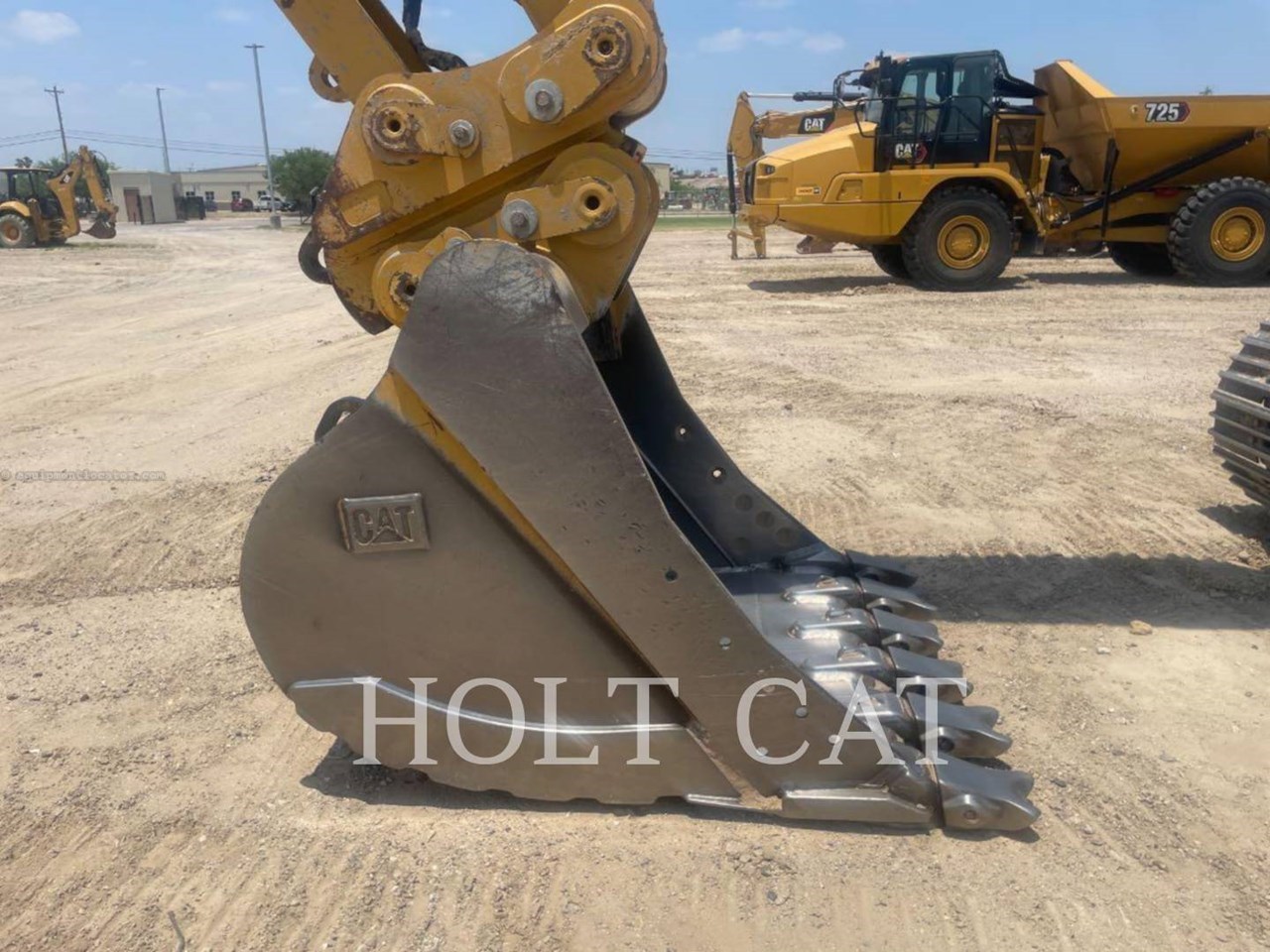 2023 Caterpillar 340 10 TC Image 11