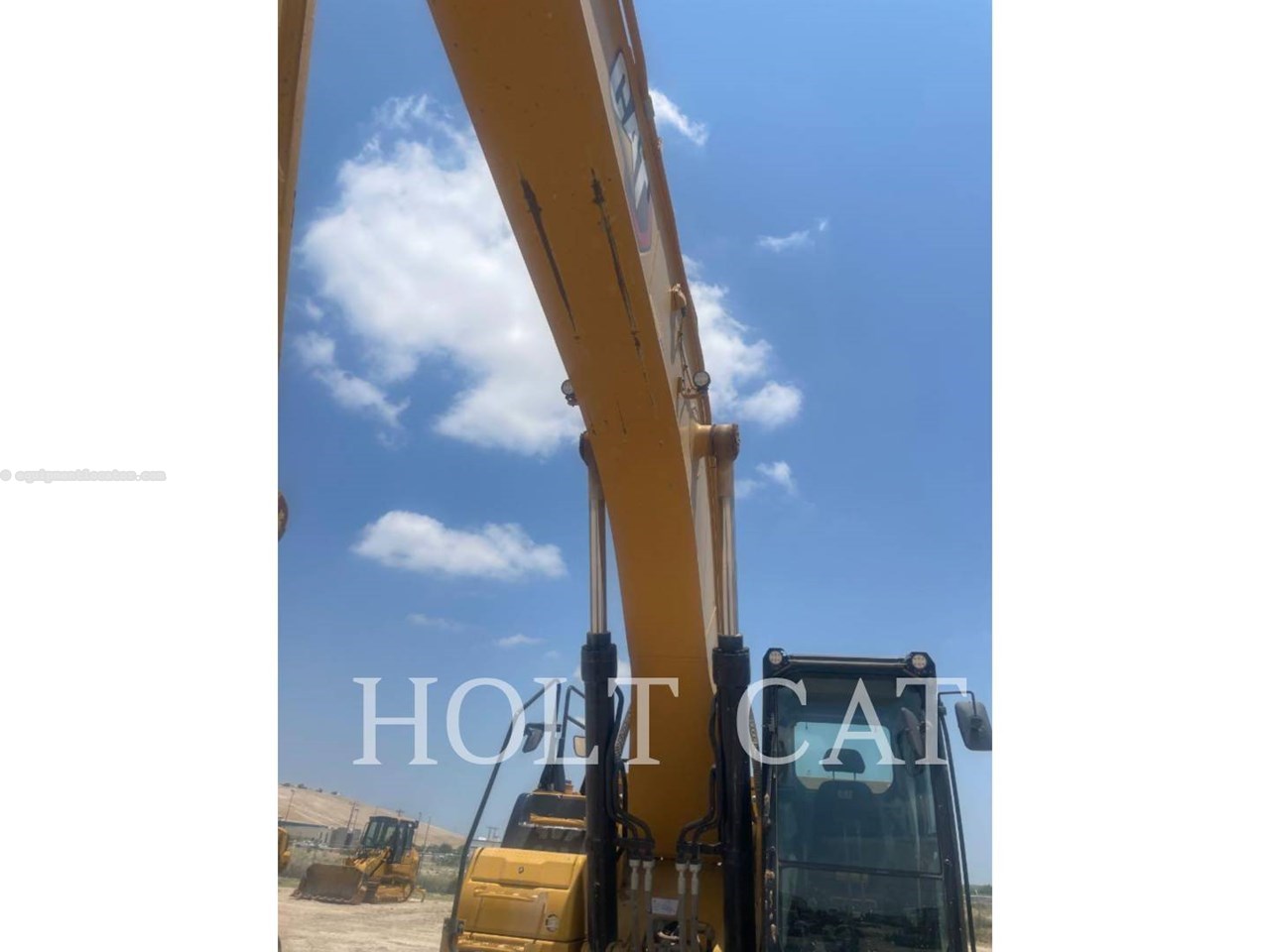 2023 Caterpillar 340 10 TC Image 14