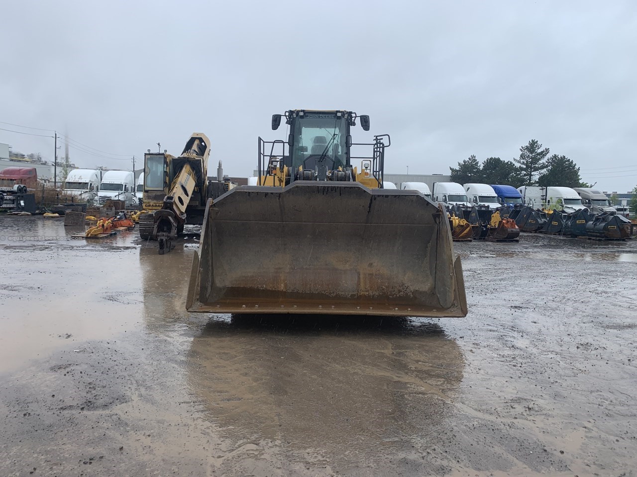 2020 John Deere 844L Image 2