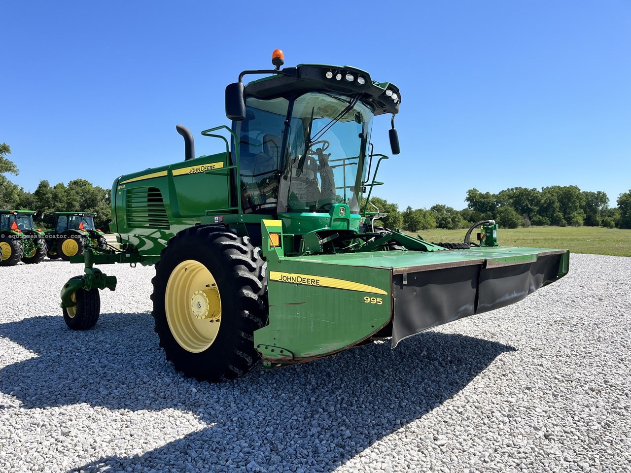 2014 John Deere W235 Image 7