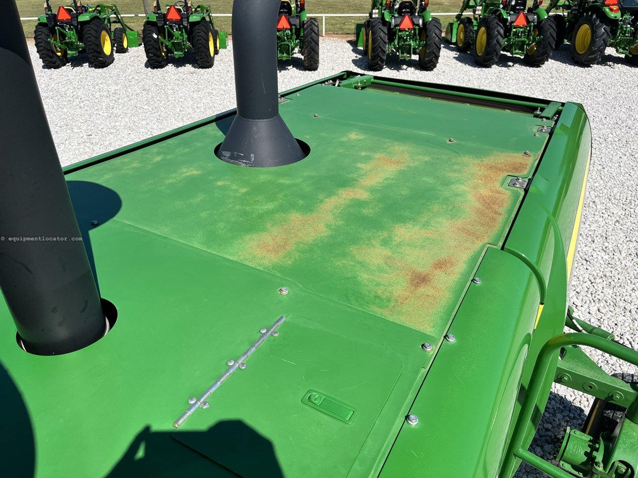2014 John Deere W235 Image 33