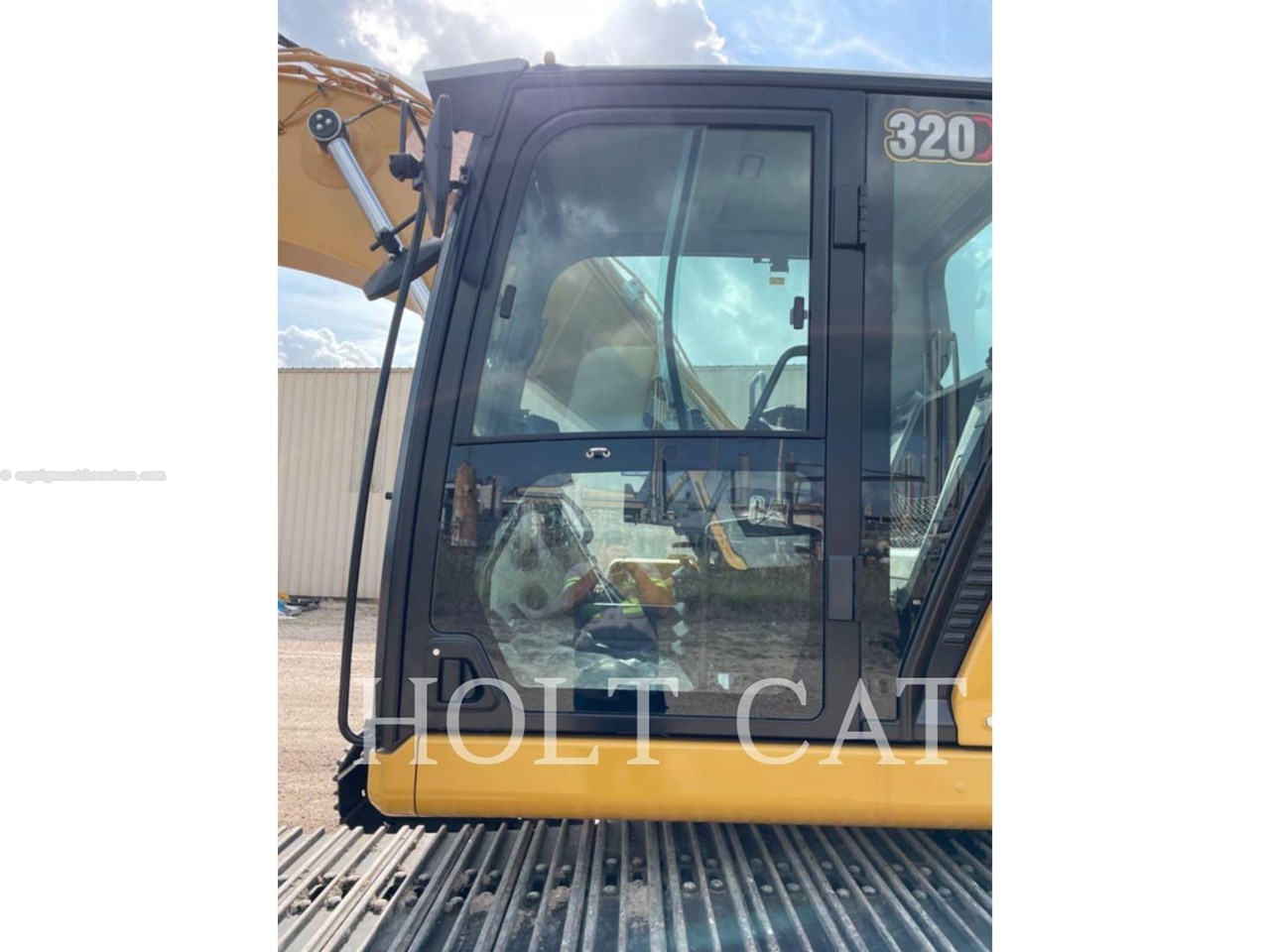 2023 Caterpillar 320 TC Image 10