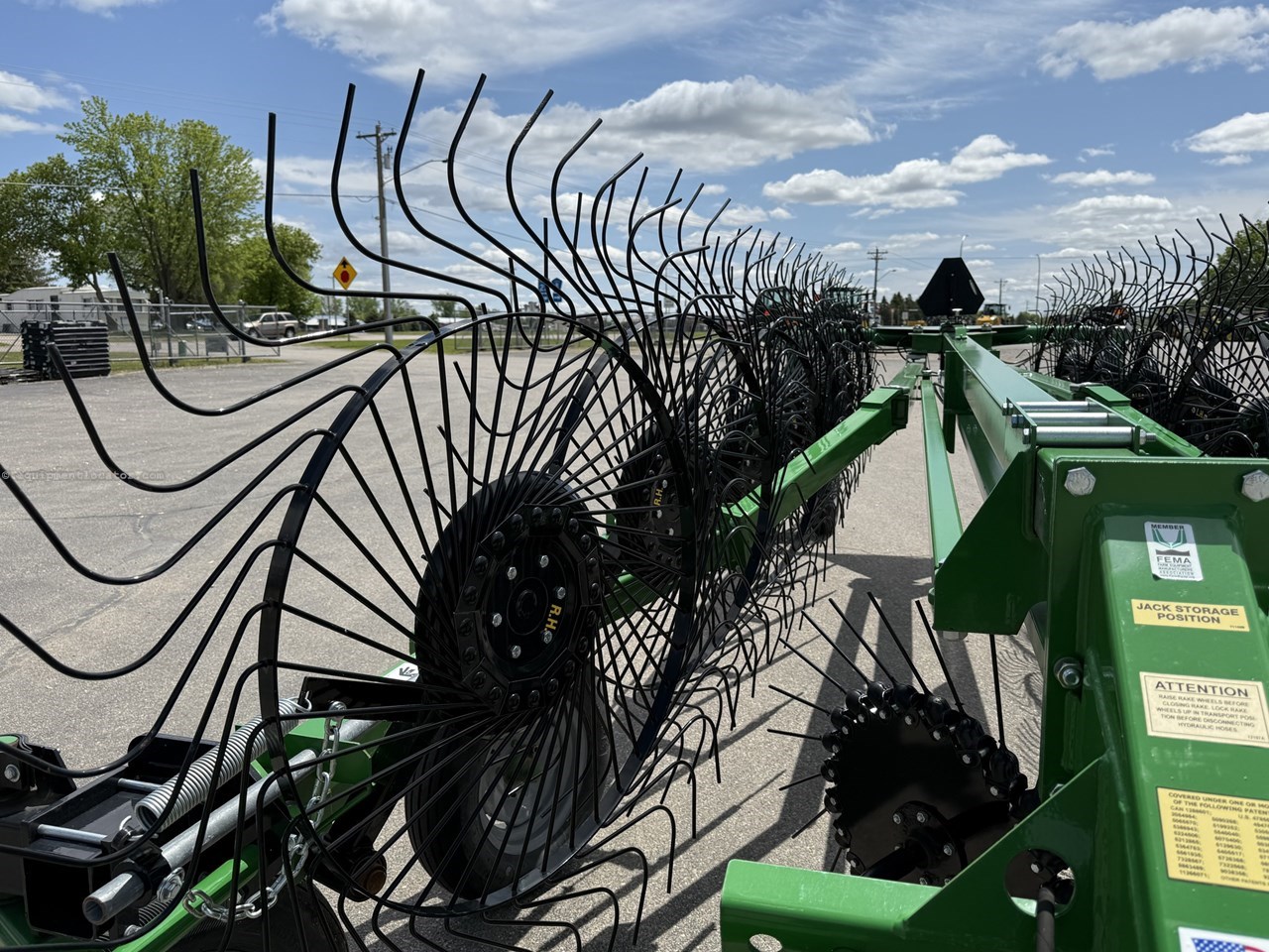 2023 Frontier WR1214C Image 7