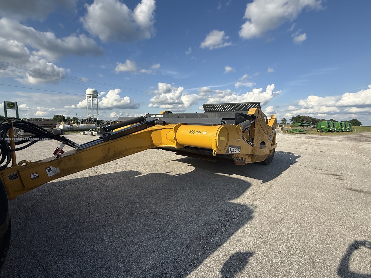 2024 John Deere 2412D E Image 8