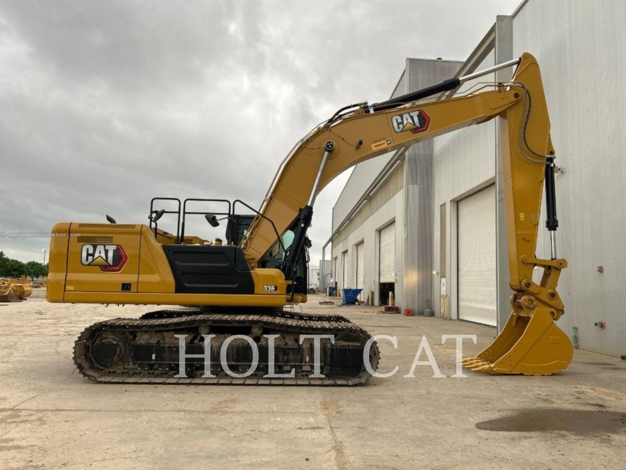 2023 Caterpillar 340 12 TC Image 2