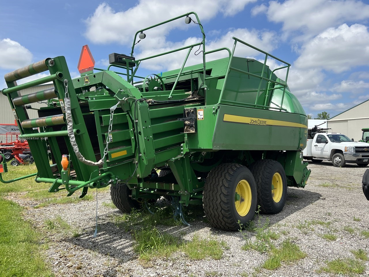 2019 John Deere L341 Image 7