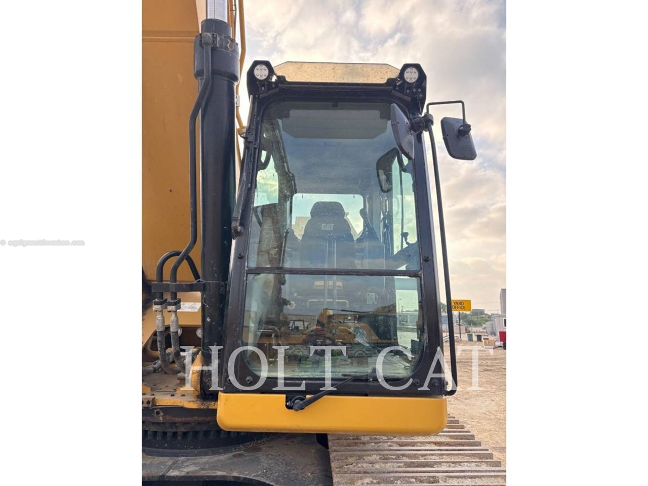 2023 Caterpillar 352 12 TC Image 16