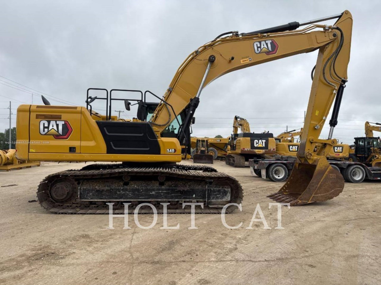 2023 Caterpillar 340 12 TC Image 2