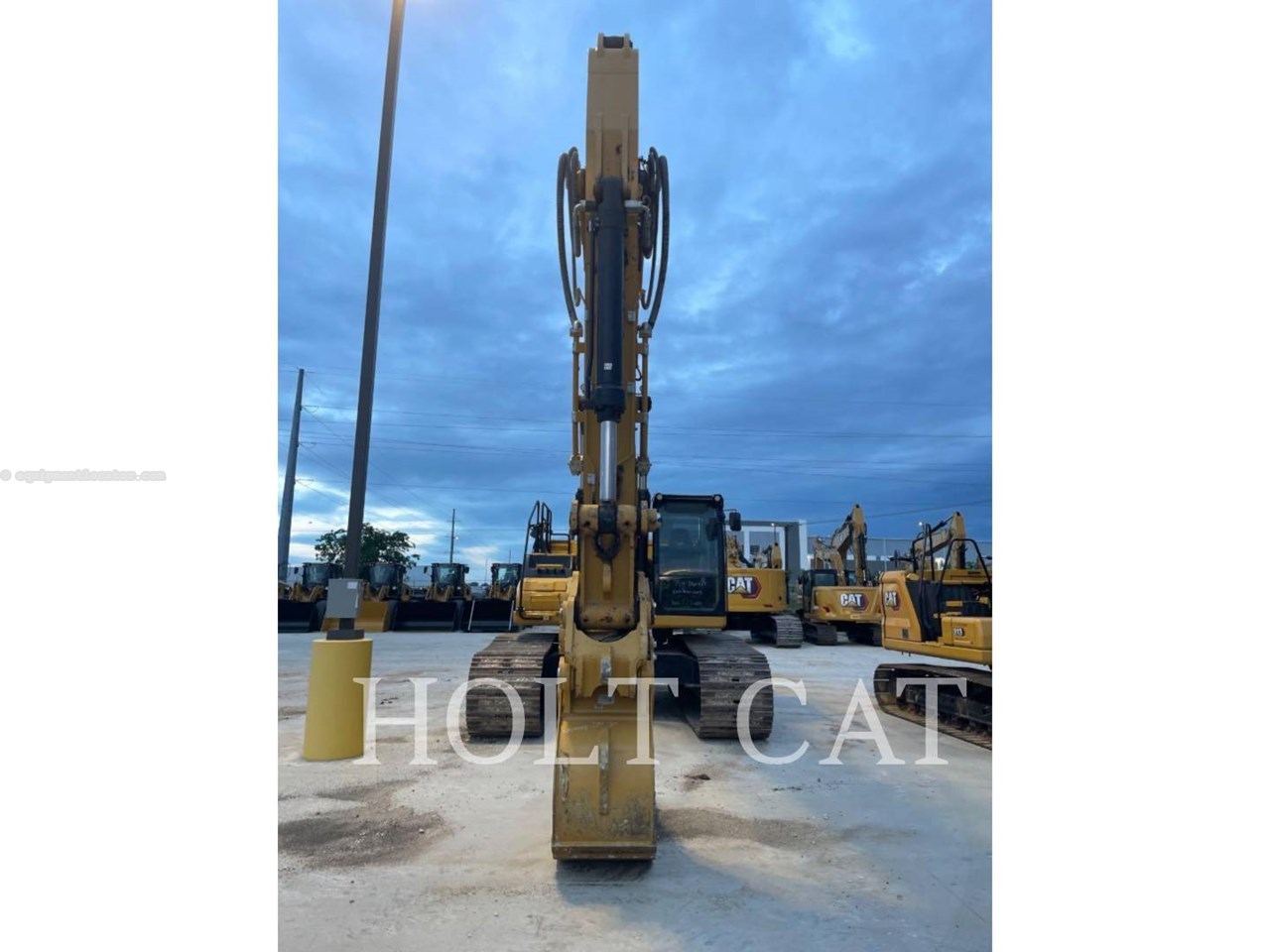 2023 Caterpillar 340 10 TC Image 3