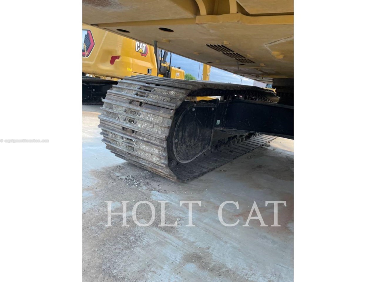2023 Caterpillar 340 10 TC Image 16