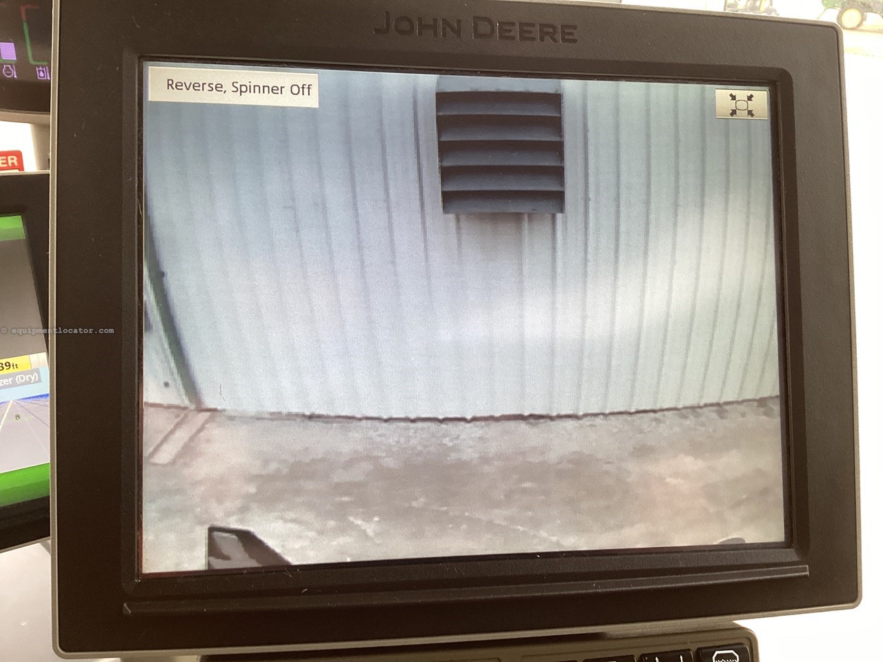 2023 John Deere 800R Image 16