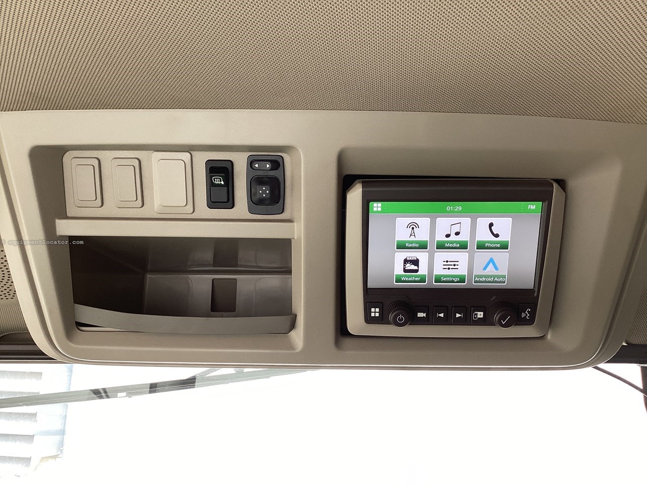 2023 John Deere 800R Image 26