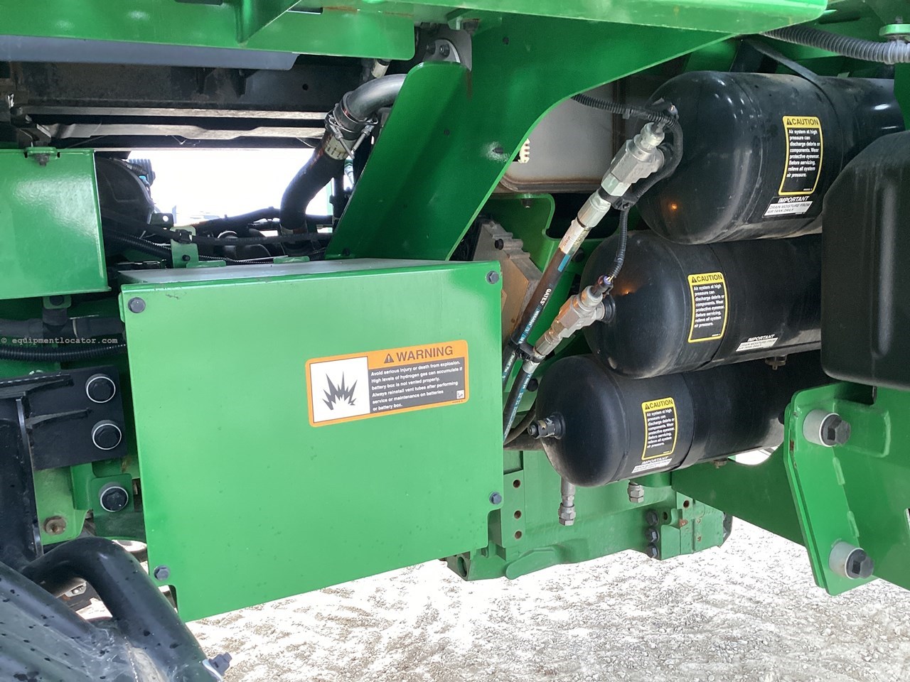 2023 John Deere 800R Image 34