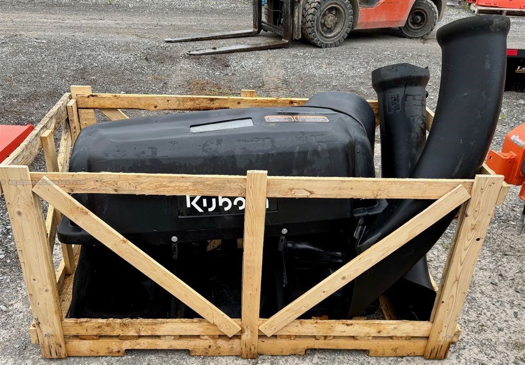 2024 Kubota GCK60-400Z Image 4