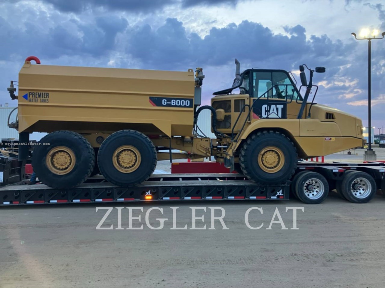 2015 Caterpillar 725CWT Image 7