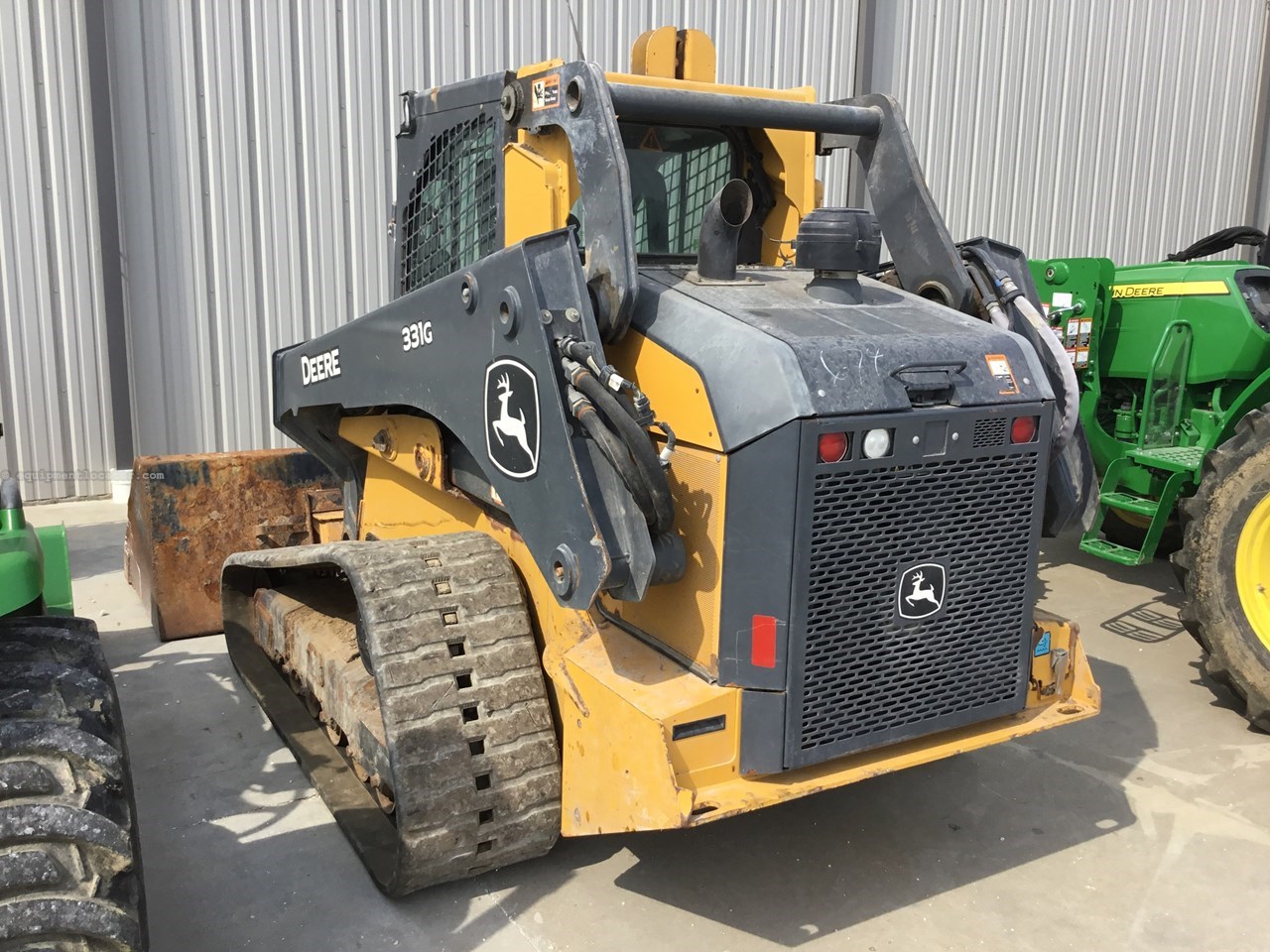 2022 John Deere 331G Image 4