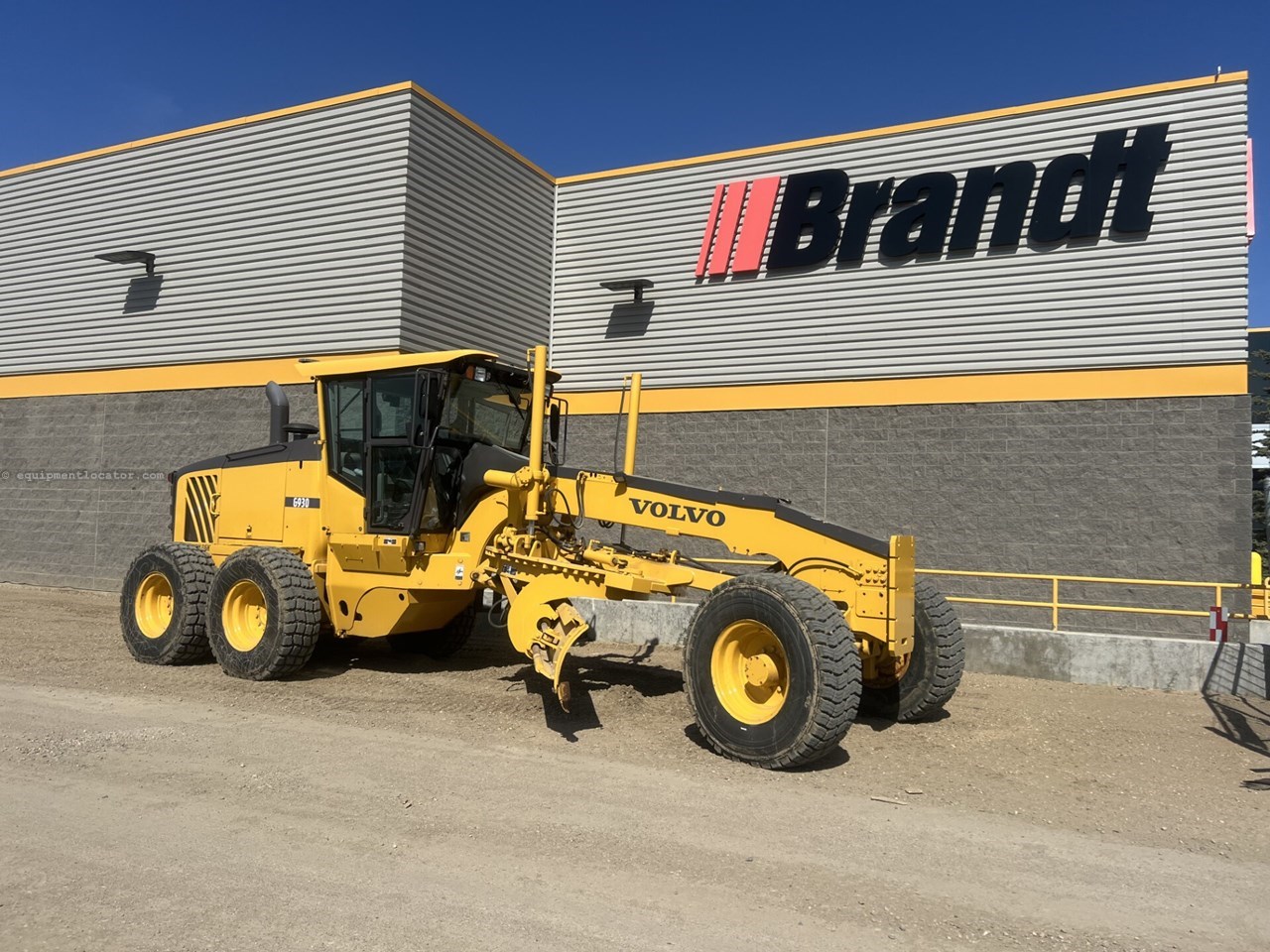 2011 Volvo G930 Image 3