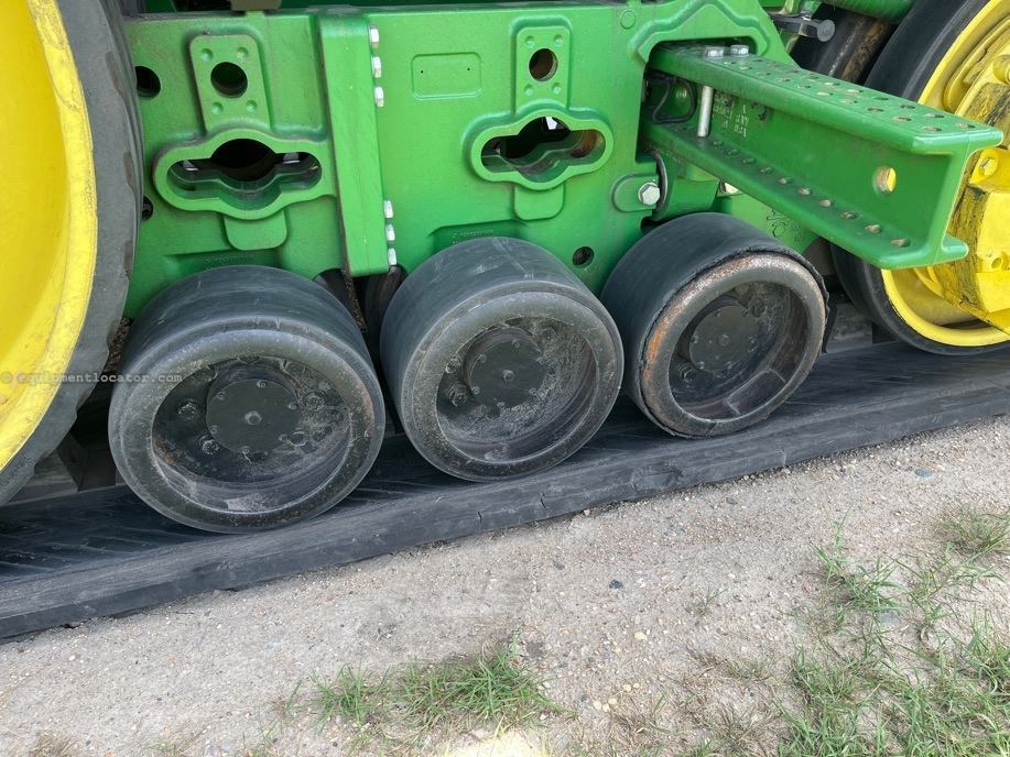 2015 John Deere 8370RT Image 18