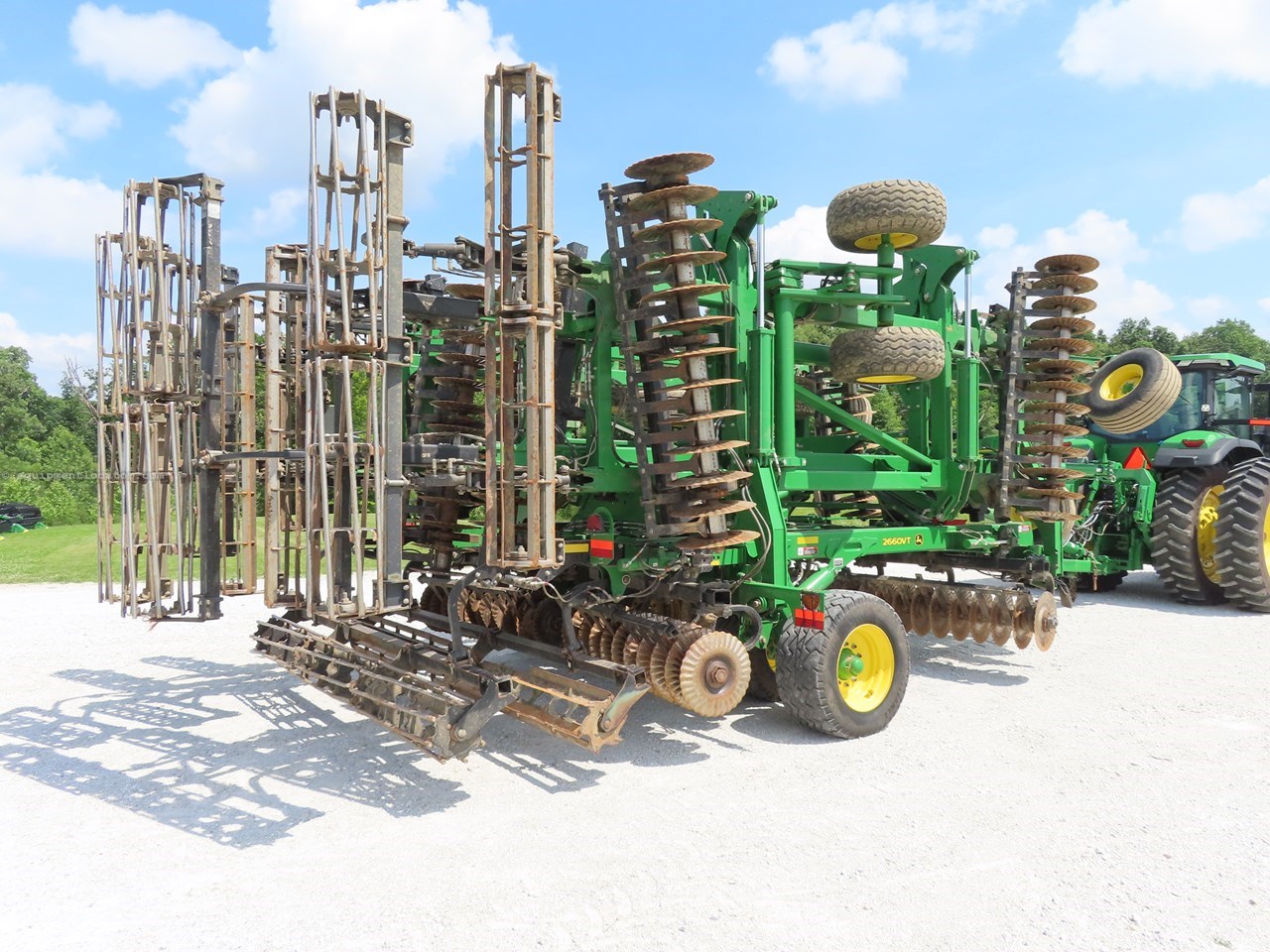 2021 John Deere 2660VT Image 5