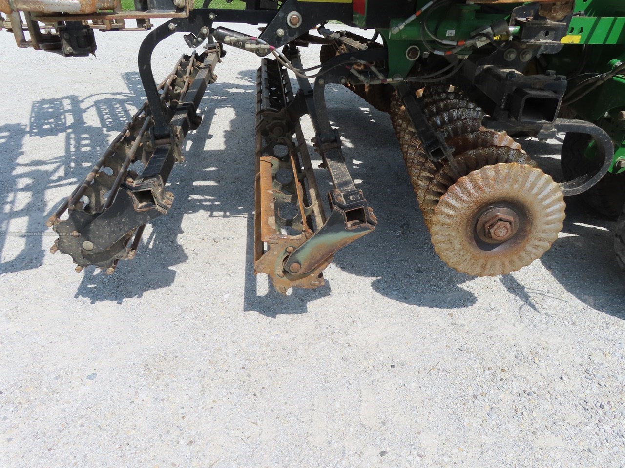 2021 John Deere 2660VT Image 15