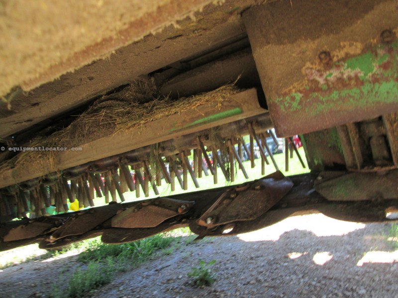 2015 John Deere 946 Image 10