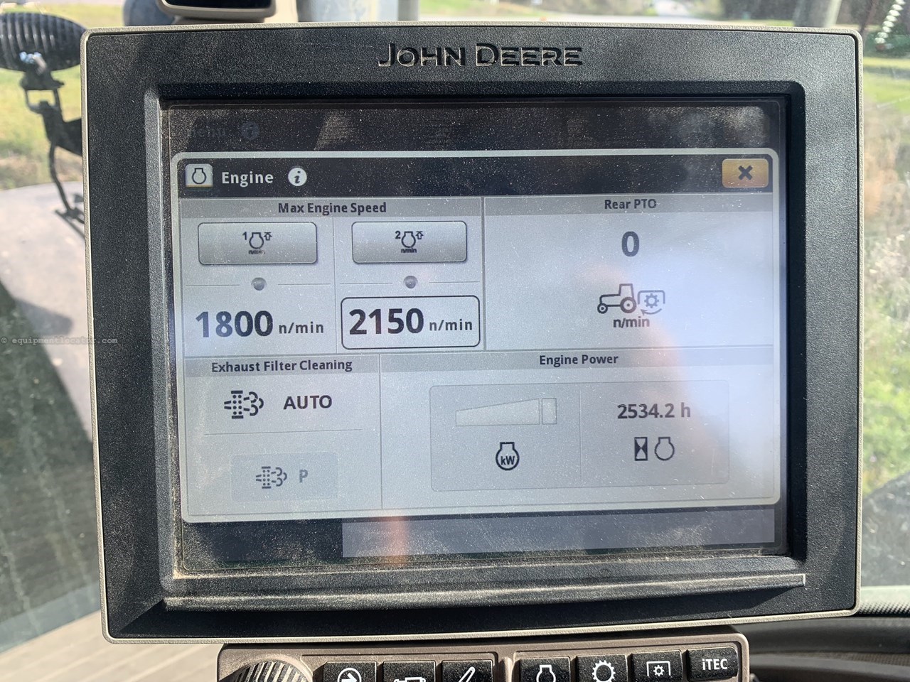 2018 John Deere 8370R Image 10