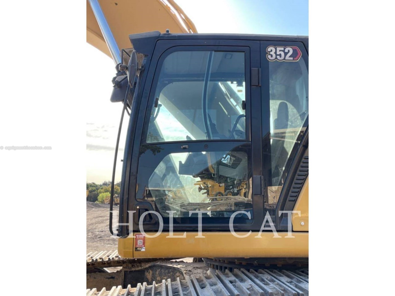 2023 Caterpillar 352 12 TC Image 11