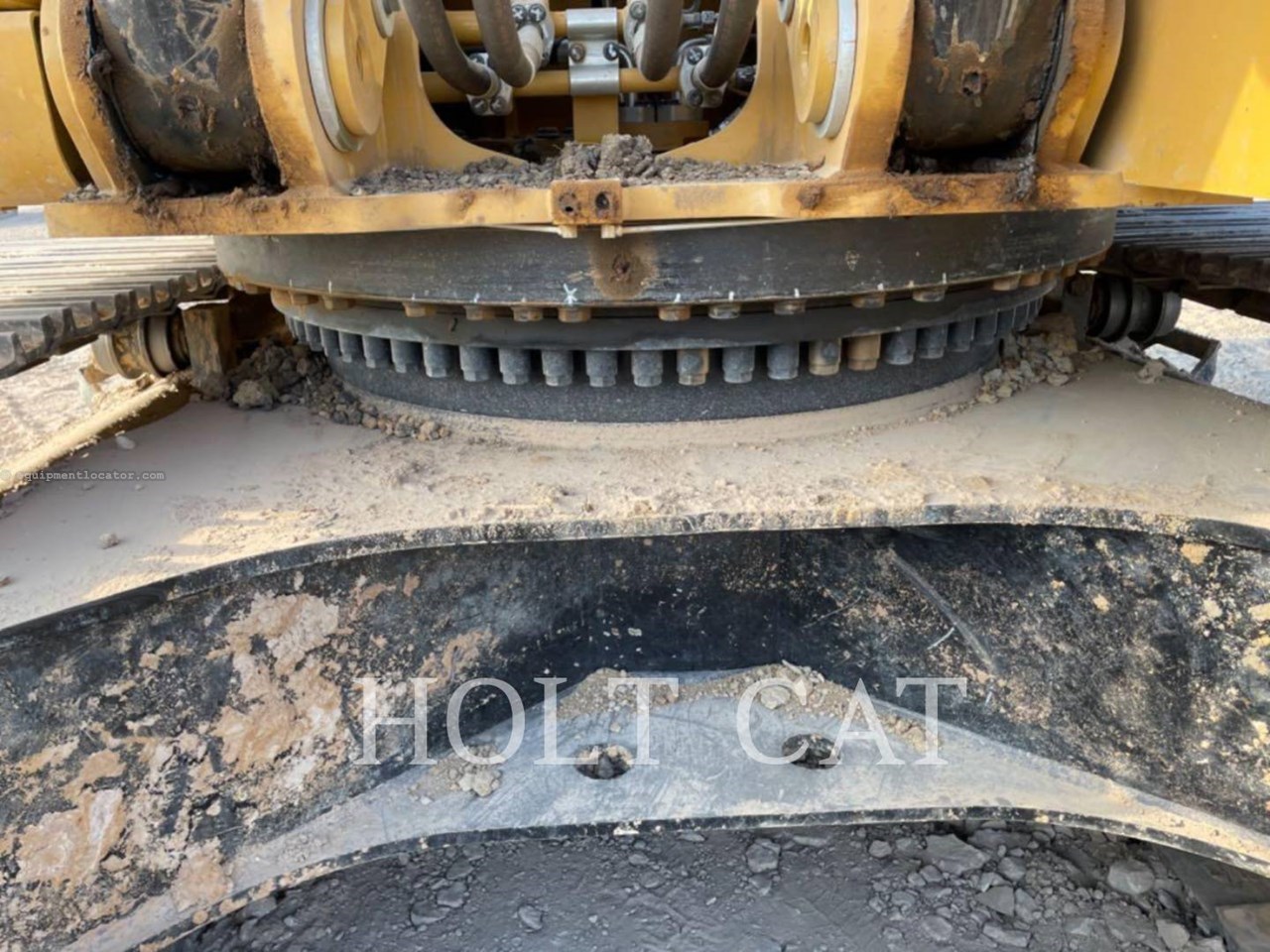 2023 Caterpillar 352 12 TC Image 15