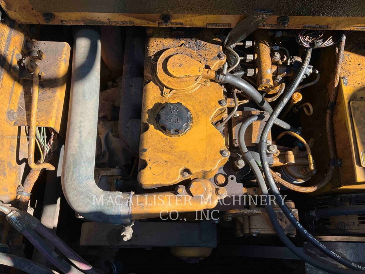 2011 Caterpillar AP500E Image 7