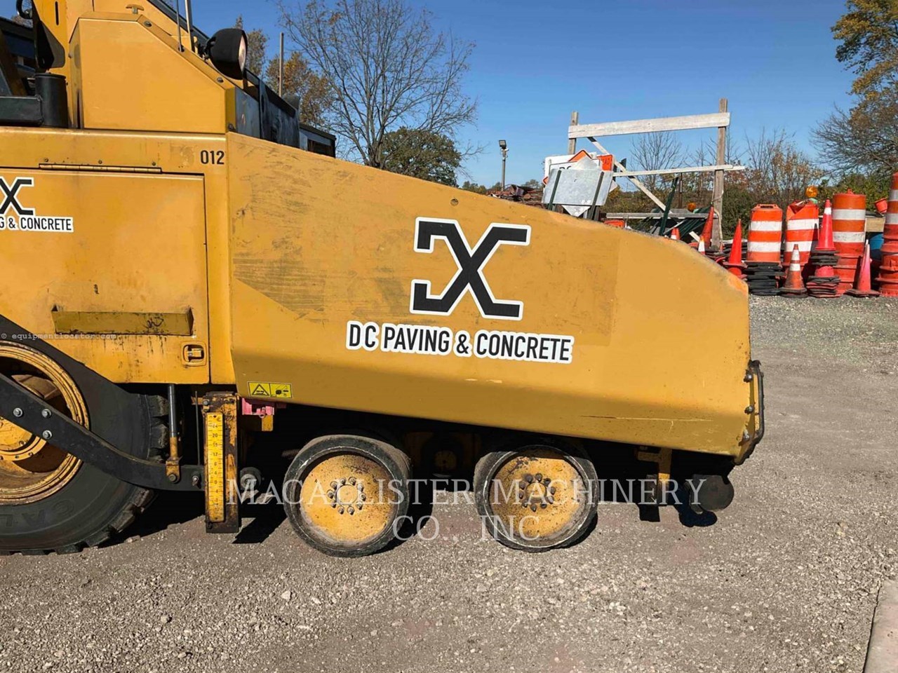 2011 Caterpillar AP500E Image 14