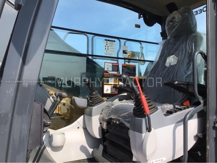 2024 John Deere 300 P Image 10