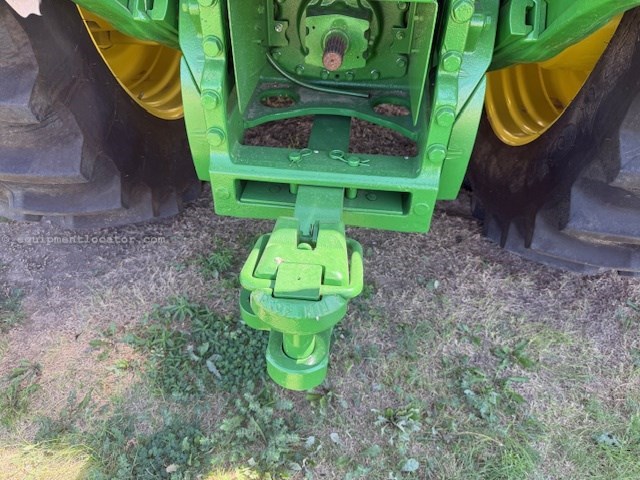 2024 John Deere 8R 370 Image 9