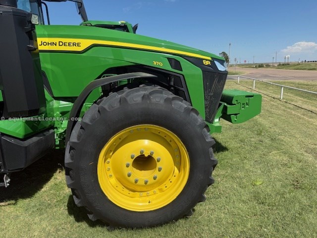 2024 John Deere 8R 370 Image 14
