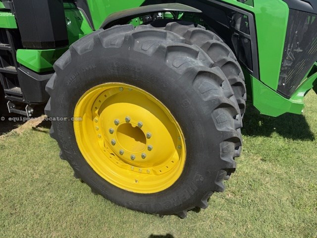 2024 John Deere 8R 370 Image 16