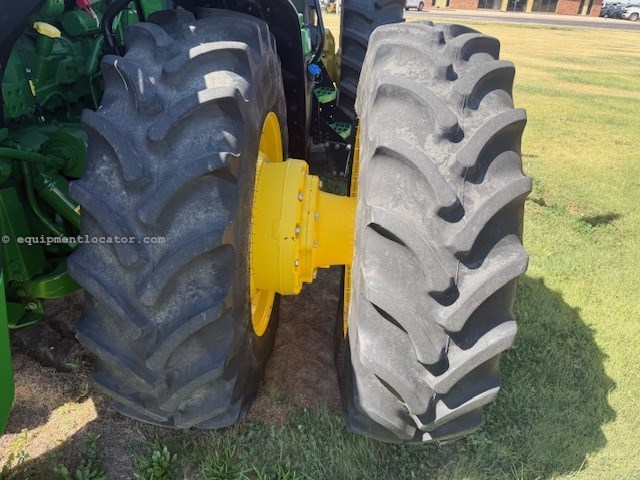 2024 John Deere 8R 370 Image 18