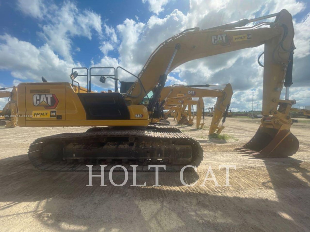 2023 Caterpillar 340 10 TC Image 2