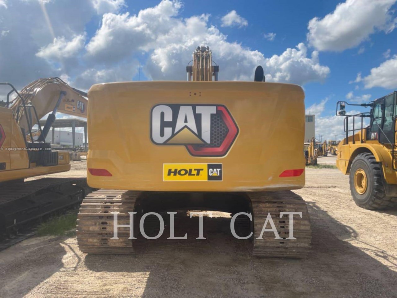 2023 Caterpillar 340 10 TC Image 4