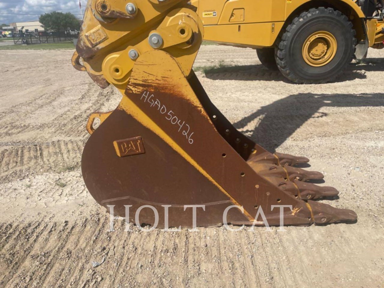 2023 Caterpillar 340 10 TC Image 10