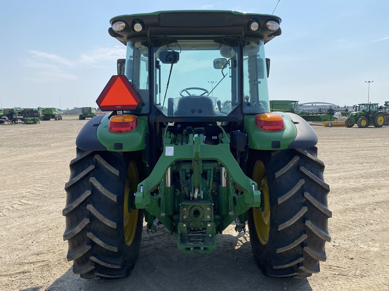 2024 John Deere 5130M Image 5