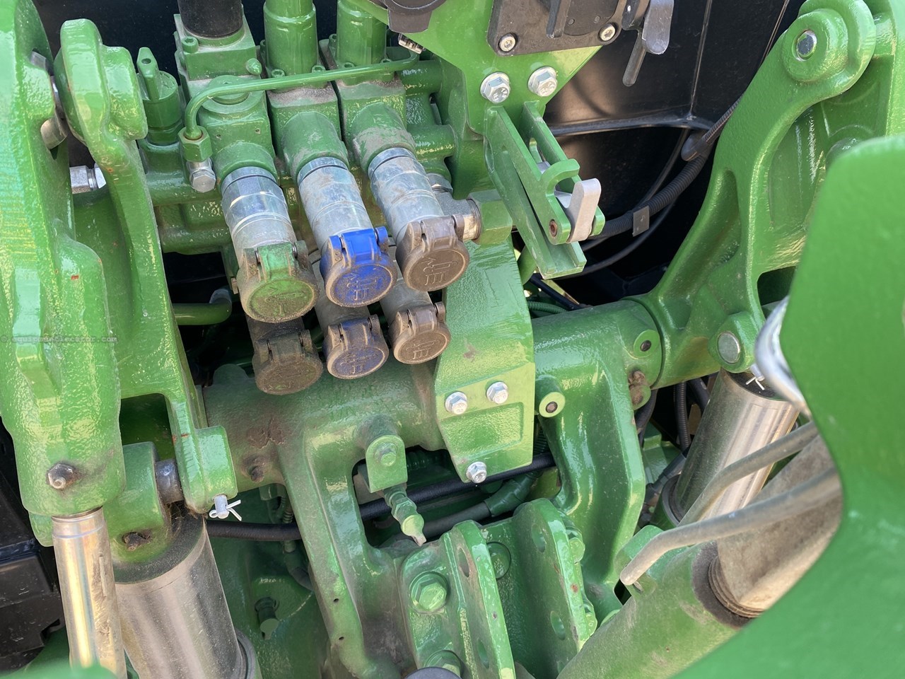 2024 John Deere 5130M Image 7