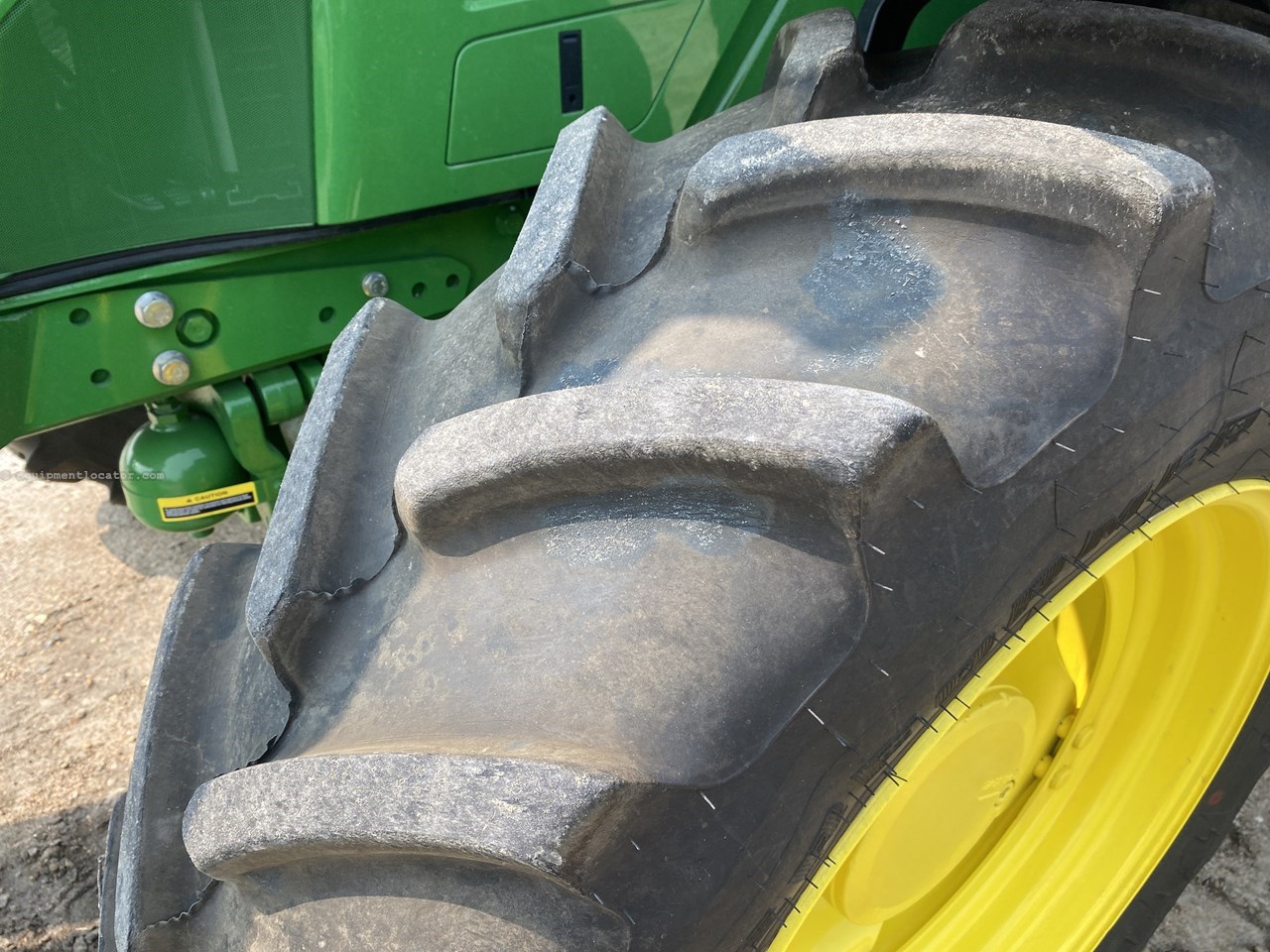 2024 John Deere 6R 165 Image 12