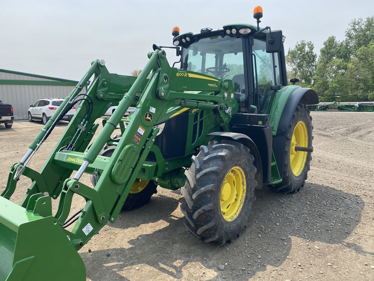 2024 John Deere 6110M Image 4