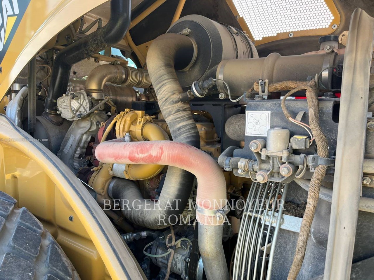 2018 Caterpillar CS56B Image 6