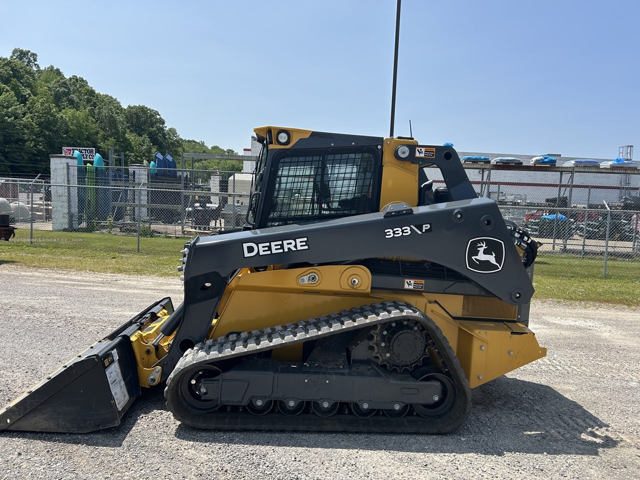 2025 John Deere 333 P Image 2